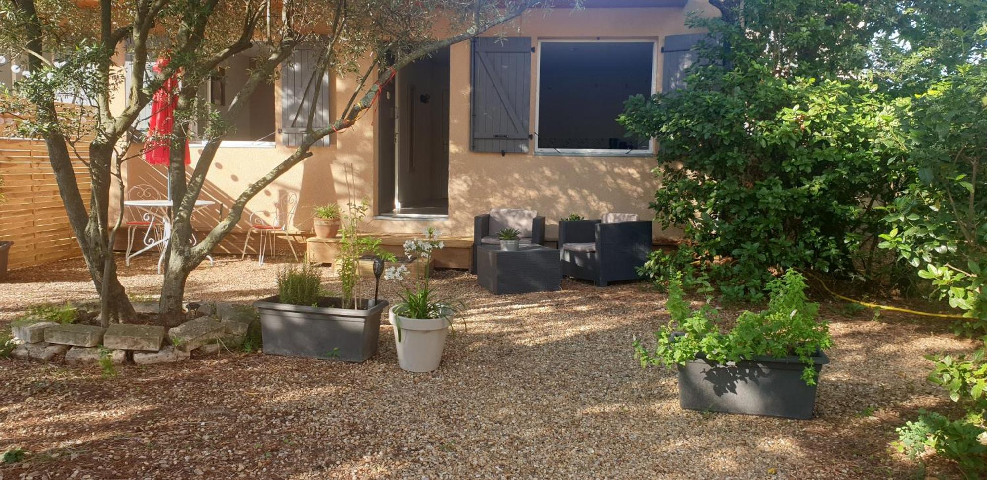 Apartamento La Vigne Et L'Olivier Villeneuve-lès-Avignon Exterior foto